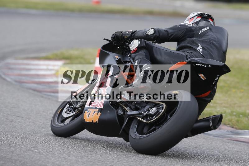 /Archiv-2025/18 23.05.2025 Get Faster Caremotion ADR/Gruppe gelb/777